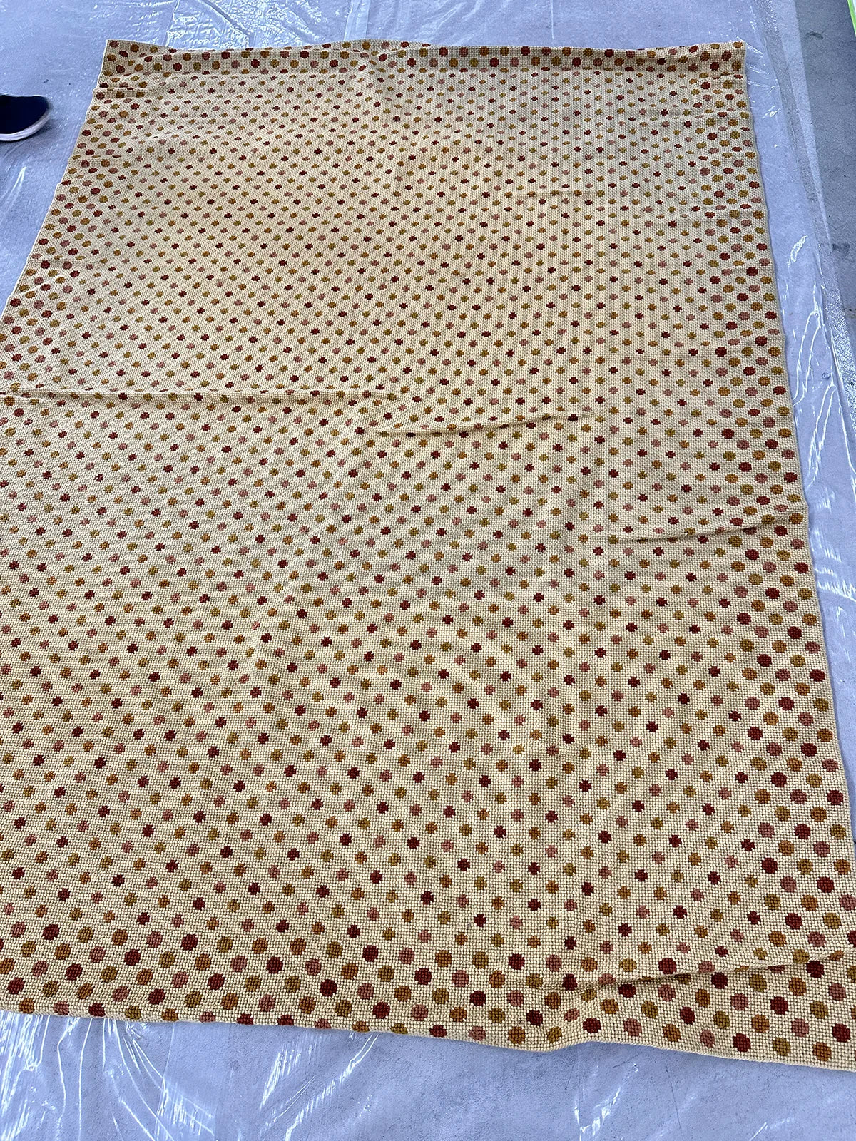 Dots - Gold - 6x8'4