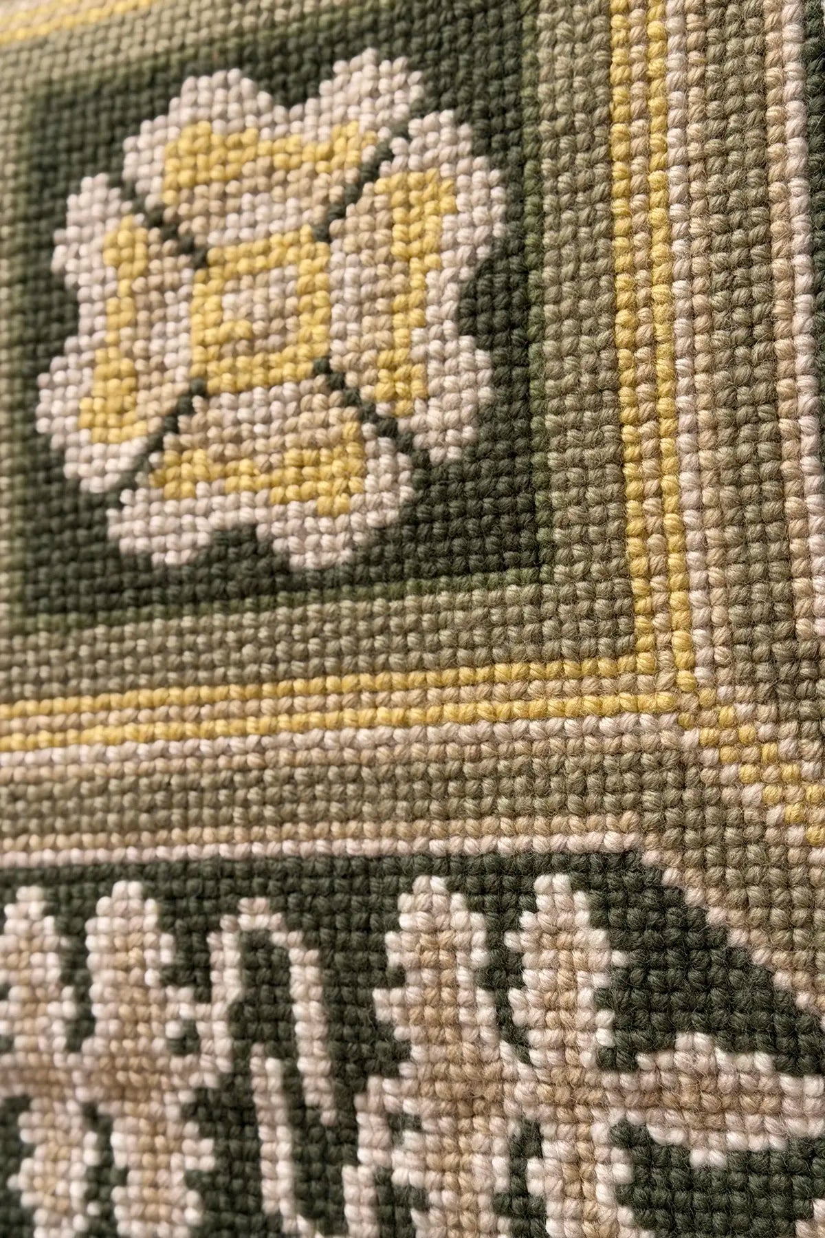 Tile Madelyn - Green - 5'11x8'6