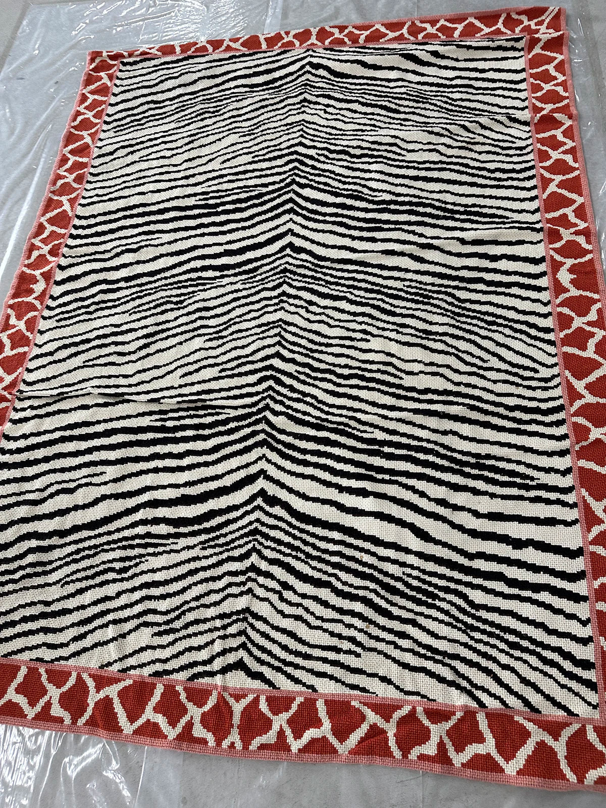 Zebra Safari - Red & Pink - 6'2x8'6