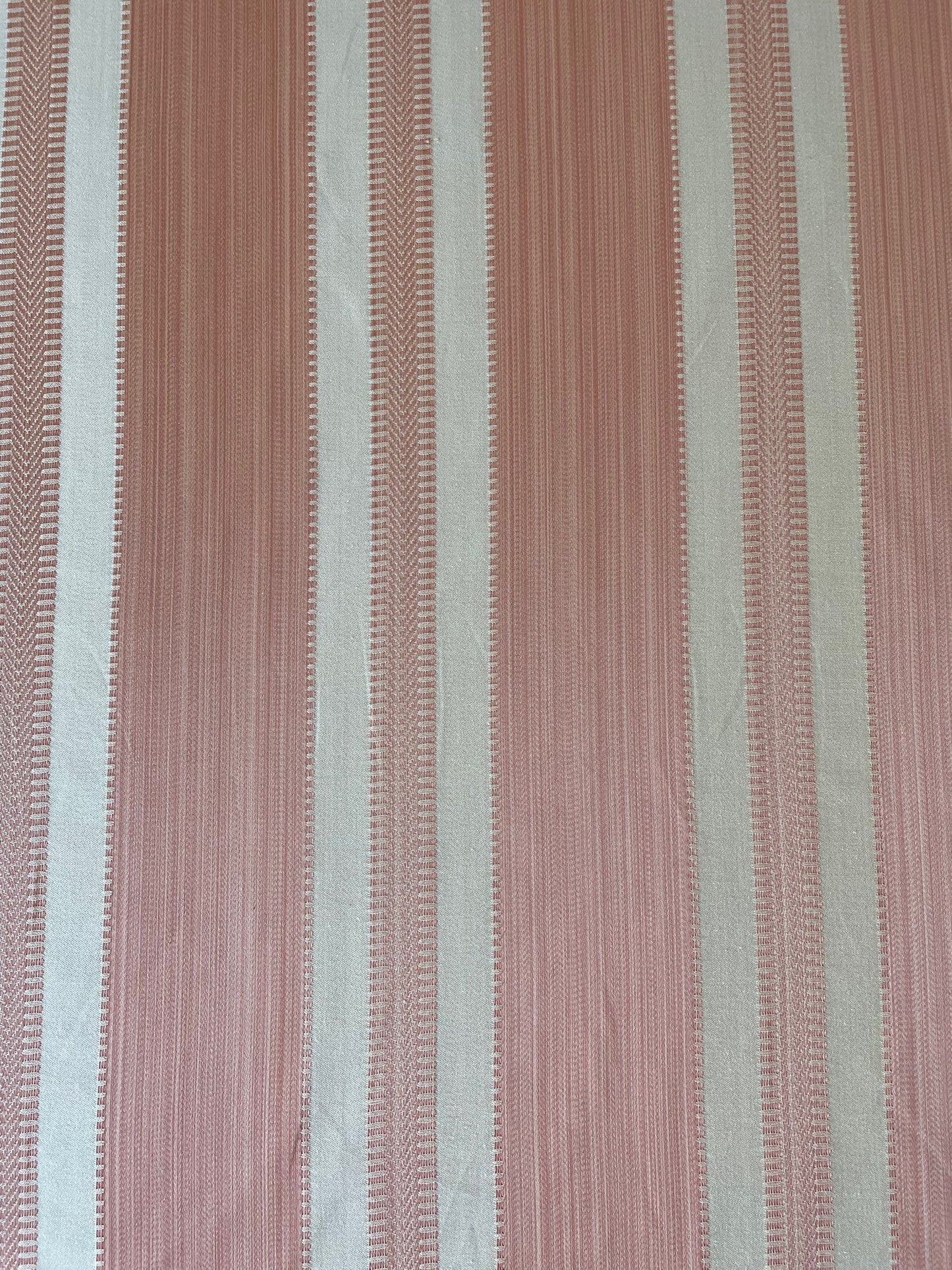 Satin Strie Stripe